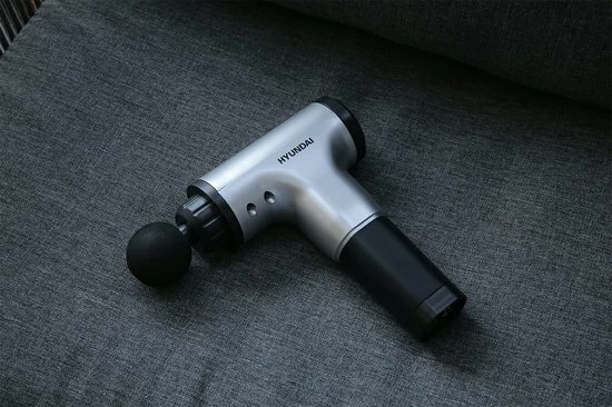 Hyundai – Massage Gun - Massage Apparaat Met 4 Opzetstukken – Zilver 3 Hyundai – Massage Gun - Massage Apparaat Met 4 Opzetstukken – Zilver - Afbeelding 3