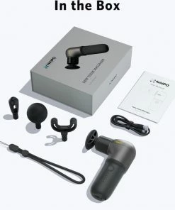 NAIPO MASSAGE GUN - MGPC-002 - 4 Opzetstukken - 5 Massage Standen - Zeer Krachtig En Compact - Batterijduur 2 Uur (2.500 MAh) - Makkelijk Mee Te Nemen Voor Op Reis - Black Friday -KLASVSA Verkoop 550x647