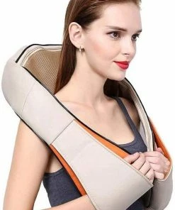 Trend24 Home Essentials Shiatsu Massage - Massage Kussen Nek En Rug - Nekmassage - Nekmassage Apparaat - Massagekussen - Massagekussen Draadloos - Schoudermassage - Nekmassage Kussen - Met Oplader En Autolader - Beige -KLASVSA Verkoop 550x809